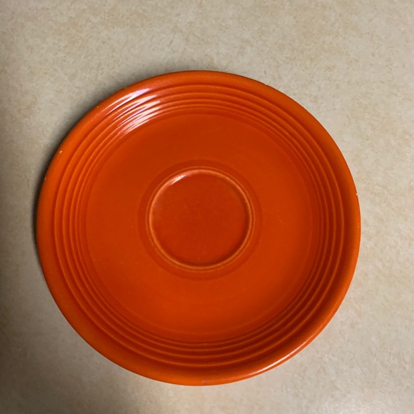 Original Atomic Red 6” Saucer. - Picture 2 of 3